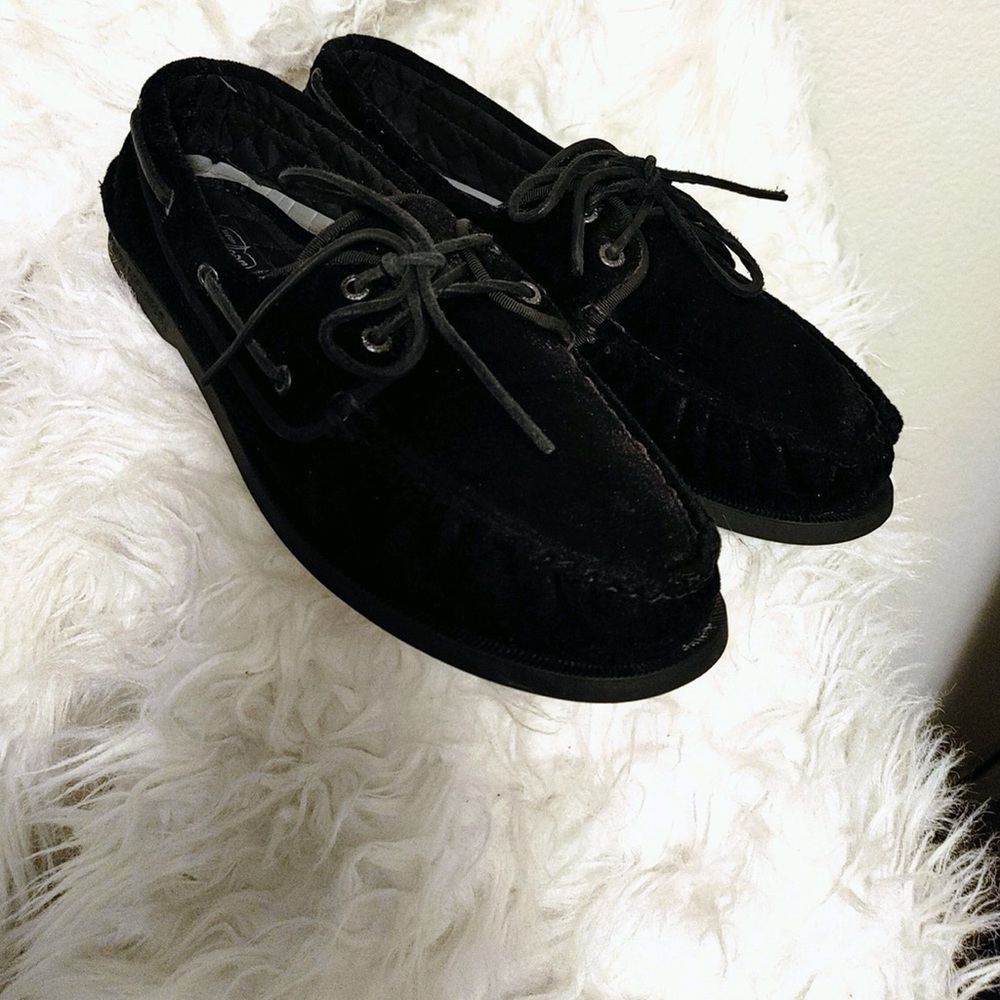 EUC Ralph Lauren polo Velvet shoes.